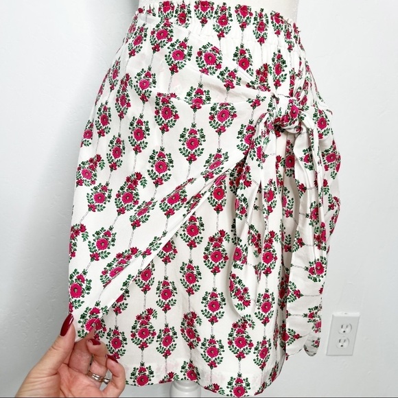 Club Monaco Layli Floral Silk Front Tie Skirt Size 2 - Picture 5 of 12